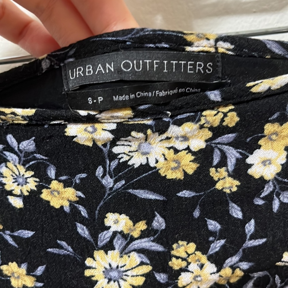 Floral midi wrap skirt - Picture 3 of 3